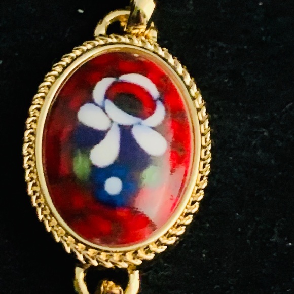 Signed Napier beautiful bracelet 8 inches - Picture 9 of 16